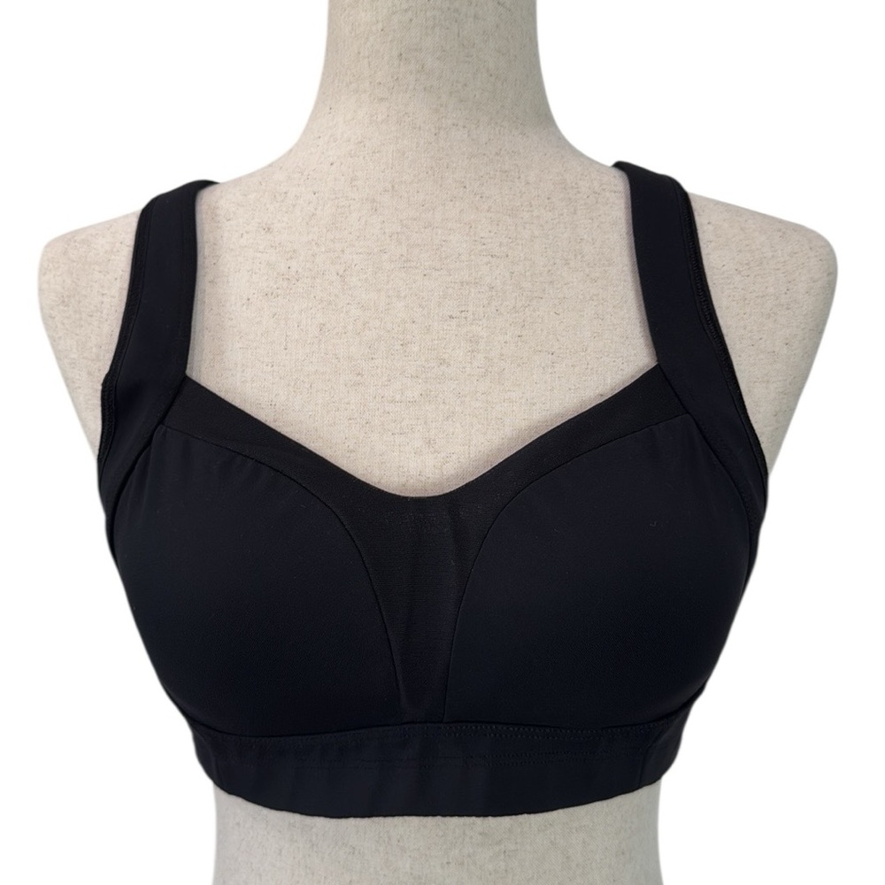 Lululemon Ta Ta Tamer ll - Picture 6 of 12